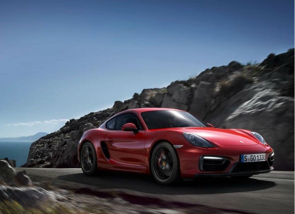 Porsche Cayman GTS El Porsche Cayman GTS acelera de 0 a 100 en 4,7 segundos.