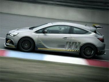 Vídeo: Opel Astra OPC Extreme Vídeo: Opel Astra OPC Extreme