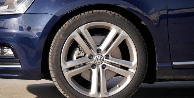 Prueba VW Passat 2.0 TDi Bluemotion R-Line DSG Prueba VW Passat 2.0 TDi Bluemotion R-Line DSG, Llanta, Rubén Fidalgo