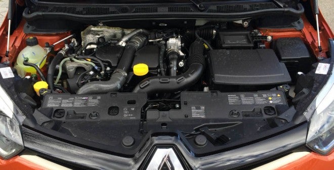 Renault Captur El motor dCi de 90 CV del Renautl Captur ofrece un rendimiento que sorprende.