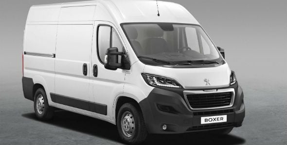 El nuevo Peugeot Boxer, a la venta desde 15.300 € El nuevo Peugeot Boxer, a la venta desde 15.300 €