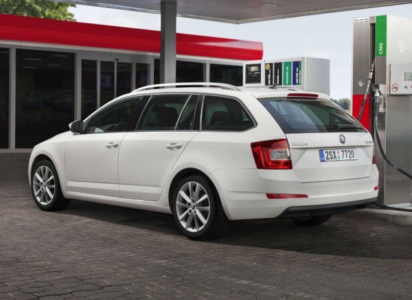 Skoda Octavia G-Tec El Skoda Octavia G-TEC tiene un precio de partida de 22.630 euros.