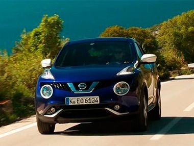 Así es el nuevo Nissan Juke Dynamic Blue en movimiento Así es el nuevo Nissan Juke Dynamic Blue en movimiento