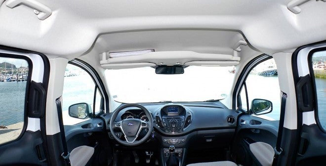 Ford Tourneo Courier 90 CV Titanium Ford Tourneo Courier 90 CV Titanium, interior, Rubén Fidalgo