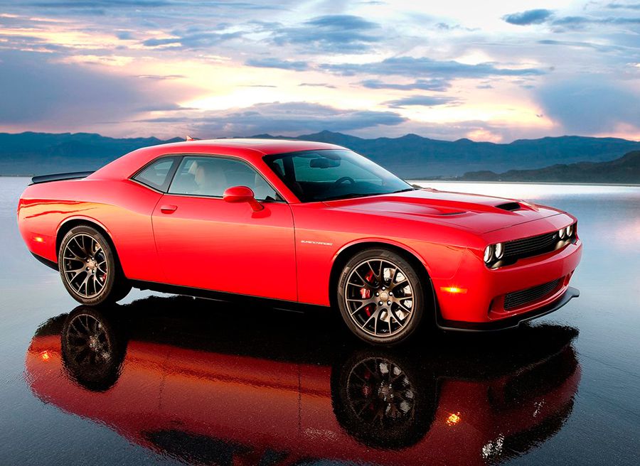 Dodge Supercharged Hellcat Challenger SRT, con 707 CV