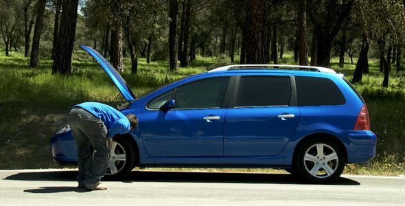 Qué hacer si tu coche se avería Qué hacer si tu coche se avería