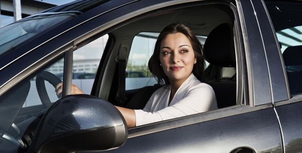 Alquilar un coche: los 10 puntos clave a tener en cuenta Alquilar un coche: los 10 puntos clave a tener en cuenta