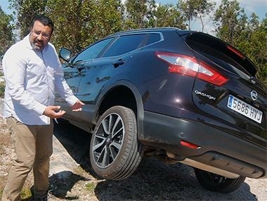 Vídeo prueba Nissan Qashqai 1.6 dCi 130 CV 4×4 Tekna 2014 Vídeo prueba Nissan Qashqai 1.6 dCi 130 CV 4×4 Tekna 2014