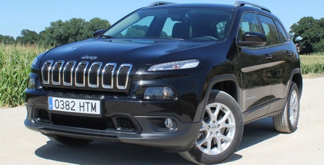 Jeep Cherokee Longitude 4x2 Jeep Cherokee Longitude 4x2