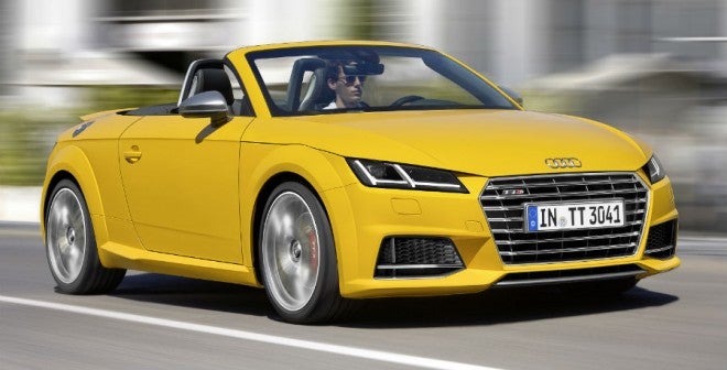 Audi TT Roadster El Audi TTS Roadster llega al mercado a principios de 2015, algo más tarde que el TT Roadster convencional.