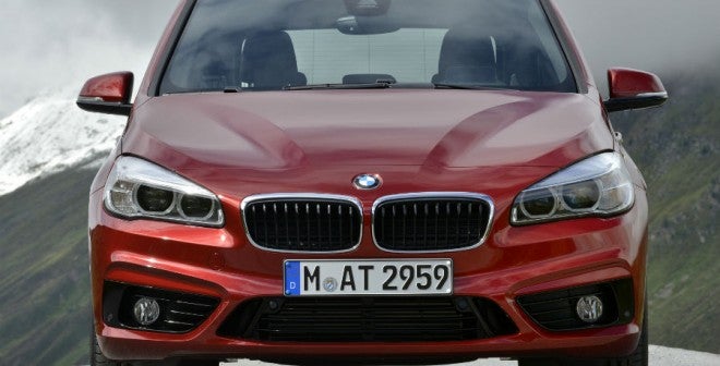 BMW Serie 2 Active Tourer Riñones más anchos y unos faros alargados son las características principales del frontal del Serie 2 Active Tourer.