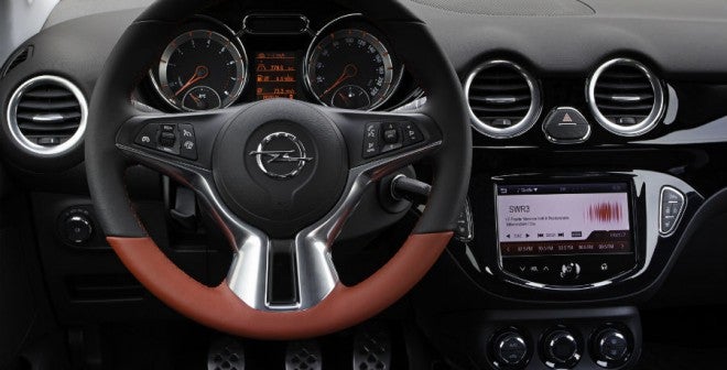 Opel Adam Rocks El interior del Opel Adam Rocks es totalmente personalizable.