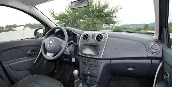 Prueba Dacia Logan MCV 1.5 dCi 90 CV 2014 Prueba Dacia Logan MCV 1.5 dCi 90 CV 2014, interior, Rubén Fidalgo