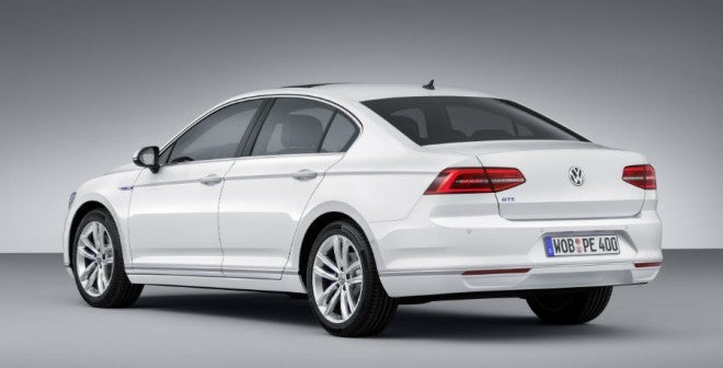VW Passat GTE El Volkswagen Passat GTE tiene una potencia de 218 CV.
