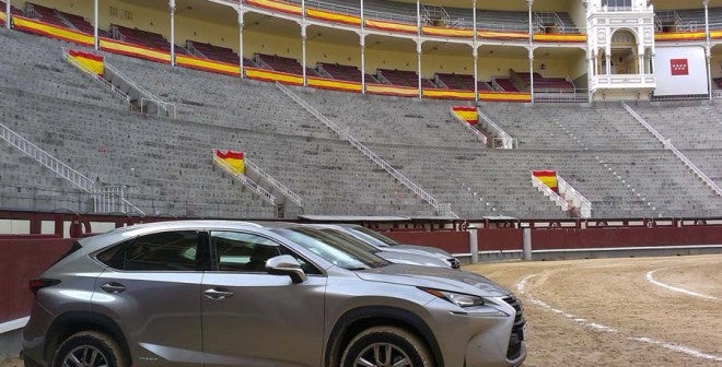 Lexus NX 300h Lexus NX 300h