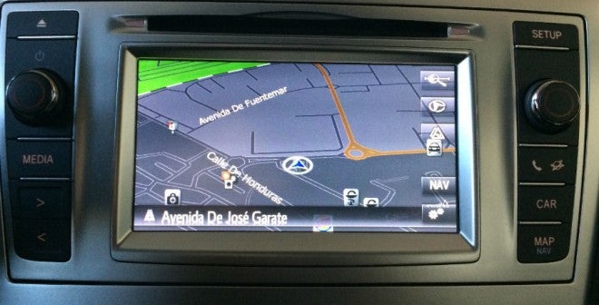 Toyota Avensis La versión del Avensis que hemos probado cuenta con un siempre útil navegador.