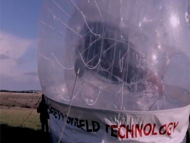 Vídeo: Nissan y la esfera hinchable más grande del mundo Vídeo: Nissan y la esfera hinchable más grande del mundo