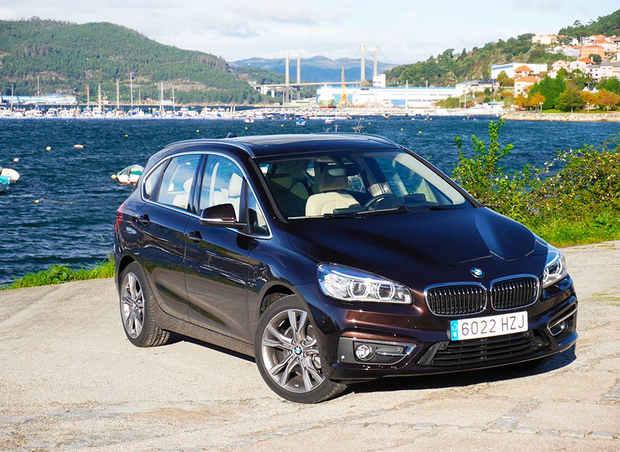 El monovolumen BMW 218d Active Tourer Luxury 2014 a prueba