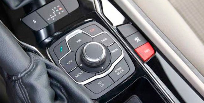 Peugeot eCall Peugeot Connect SOS Llamda automática de emergencia