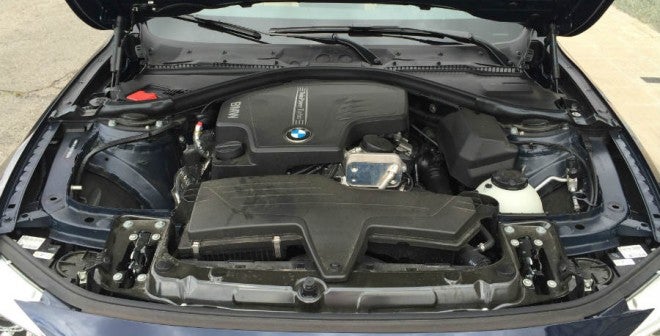 BMW-428i El motor de 2 litros del BMW 428i desarrolla una potencia de 245 CV.