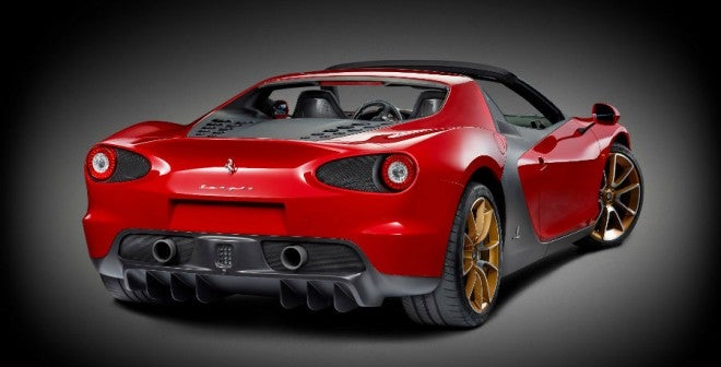 Ferrari-Sergio La zaga del Ferrari Sergio es sencillamente espectacular.