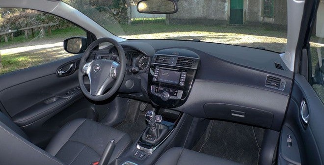 Prueba del Nissan Pulsar dCi 110 CV 2014 Prueba del Nissan Pulsar dCi 110 CV 2014, interior, Rubén Fidalgo