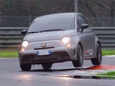 El Abarth 695 Biposto 2015, en vídeo El Abarth 695 Biposto 2015, en vídeo