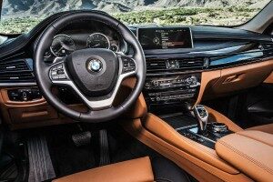 BMW ha apostado por la calidad en el interior del nuevo BMW X6.