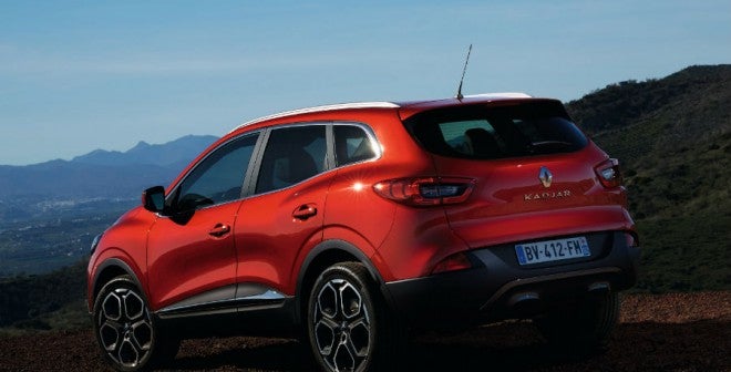 Renault Kadjar El Renault Kadjar se sitúa entre el Captur y el Koleos.