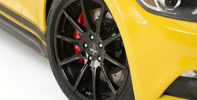 Shelby Mustang GT Las llantas de este nuevo Shelby Mustang GT tienen un tamaño de 20 pulgadas.
