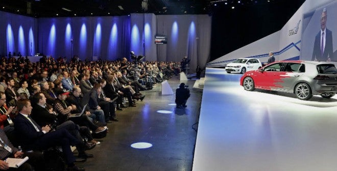 Volkswagen Golf R Touch Volkswagen presenta en Las Vegas lo último de su tecnología.