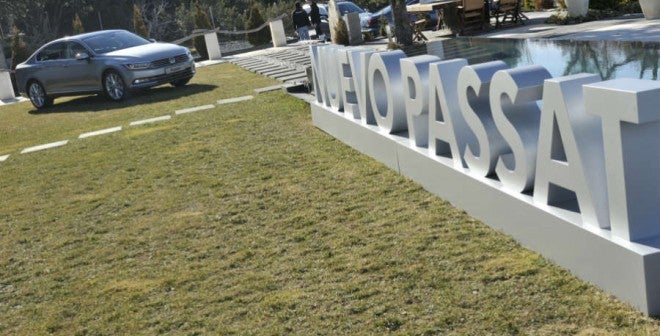 Volkswagen Passat Volkswagen ha echado el resto para presentar la octava generación del Volkswagen Passat.