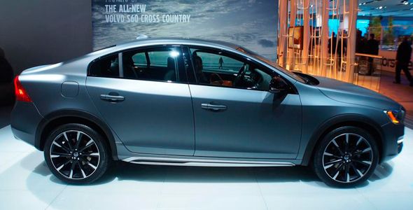 El Volvo S60 Cross Country, en el Salón de Detroit 2015 El Volvo S60 Cross Country, en el Salón de Detroit 2015