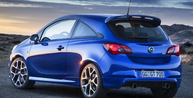Opel Corsa OPC La doble salida de escape es una de las señas de identidad del Opel Corsa OPC.