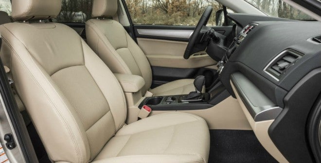 Subaru Outback Los pasajeros de la zaga del nuevo Outback disfrutarán de un espacio bastante amplio.