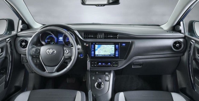 Toyota Auris El interior del nuevo Toyota Auris presenta un aspecto más cuidado que en la versión precedente.