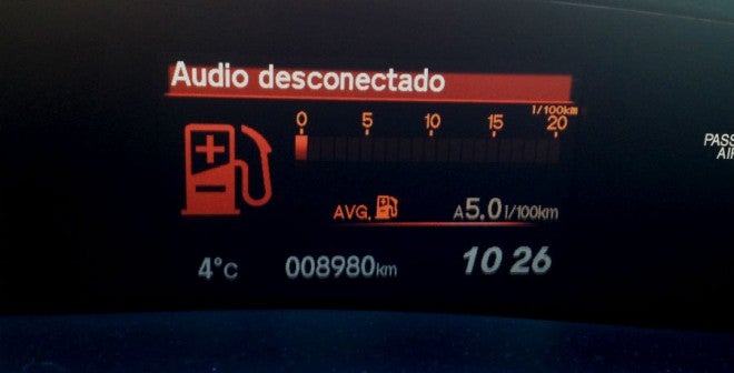 Honda Civic El consumo medio obtenido durante nuestra prueba fue de 5 l/100 km.
