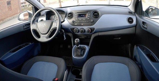 Prueba Hyundai i10 1.2 2014 Prueba Hyundai i10 1.2 2014, interior, Rubén Fidalgo