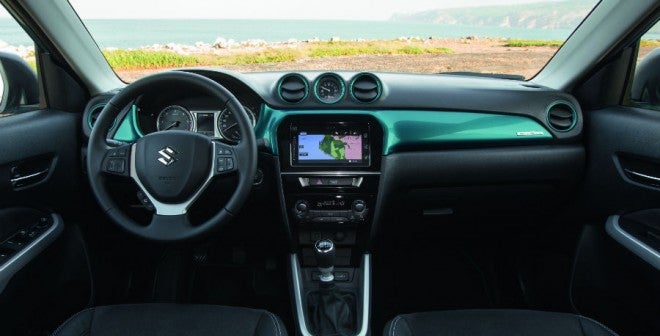 Suzuki Vitara El interior del Suzuki Vitara combina a la perfección diseño y funcionalidad.