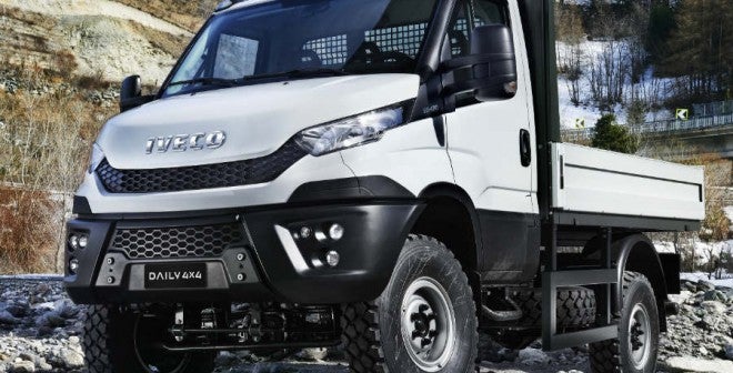 Iveco Daily 4x4 Iveco Daily 4x4, el camión que se puede enfrentar a todo.