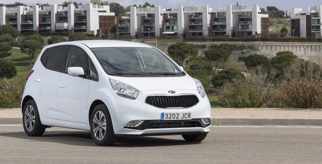 Kia Venga El Kia Venga se renueva totalmente para ofrecer una imagen más simpática y atrevida.