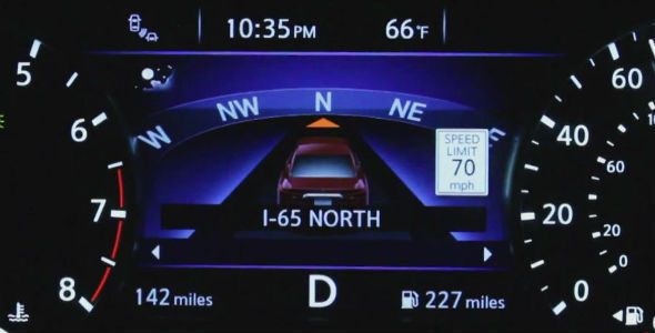 Nissan te obliga a estar atento a la carretera Nissan te obliga a estar atento a la carretera