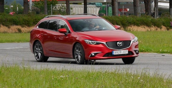 Prueba circuito Mazda6 Wagon 2.2 diésel 4wd 2015 Prueba circuito Mazda6 Wagon 2.2 diésel 4wd 2015, A Pastoriza, Rubén Fidalgo