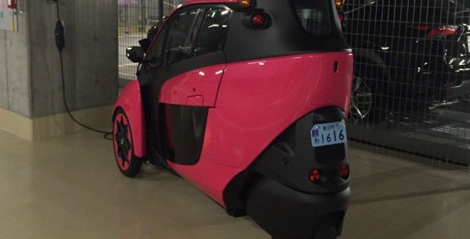 Toyota i-Road Toyota confirmó hace algún tiempo que el i-Road pasará a la producción.