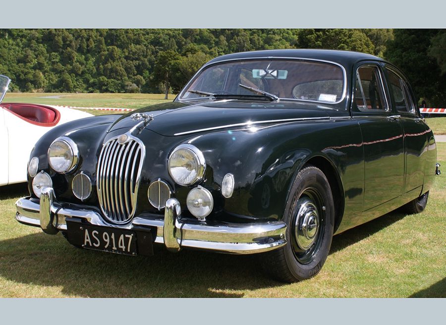 Jaguar MK I Mike Hawthorn 1957_Jaguar_-_Flickr_-_111_Emergency