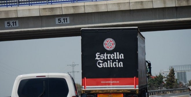 Peligro sobre y bajo los puentes Peligro sobre y bajo los puentes, Rubén Fidalgo