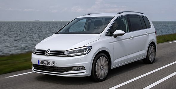 Volkswagen presenta la nueva generación del Touran Volkswagen presenta la nueva generación del Touran