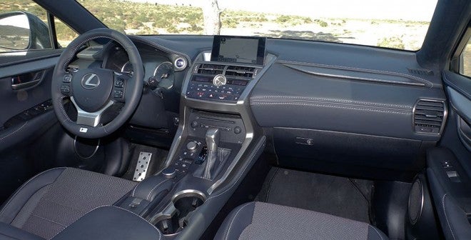 Prueba Lexus NX 300h 2015 Prueba Lexus NX 300h 2015, interior, Rubén Fidalgo