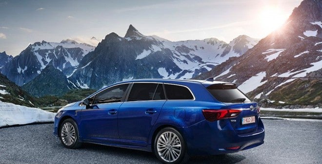 Los nuevos Toyota Avensis 2015 ya disponibles Los nuevos Toyota Avensis 2015 ya disponibles