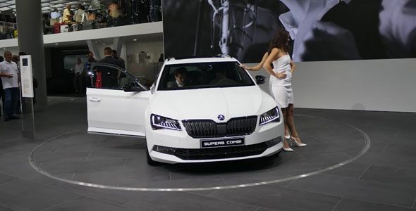 Debut Del Skoda Superb Combi En Frankfurt 2015